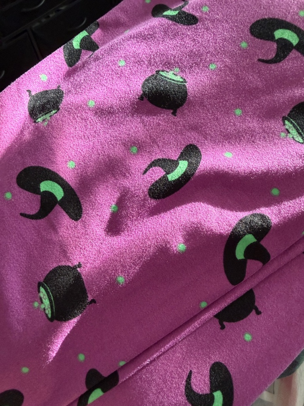LuLaRoe Purplish Pink Hat & Cauldron Leggings
